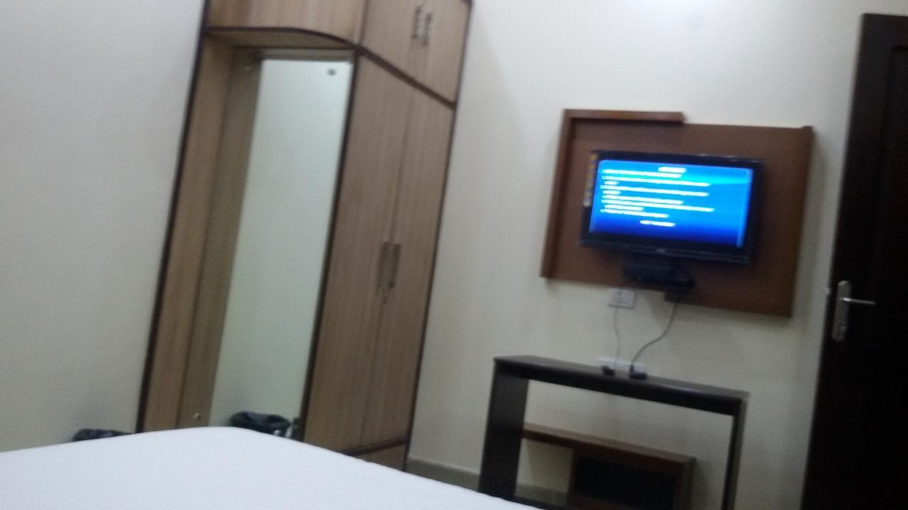 Hotel Royal International New Delhi Ngoại thất bức ảnh