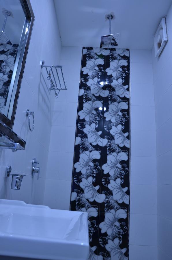 Hotel Royal International New Delhi Ngoại thất bức ảnh